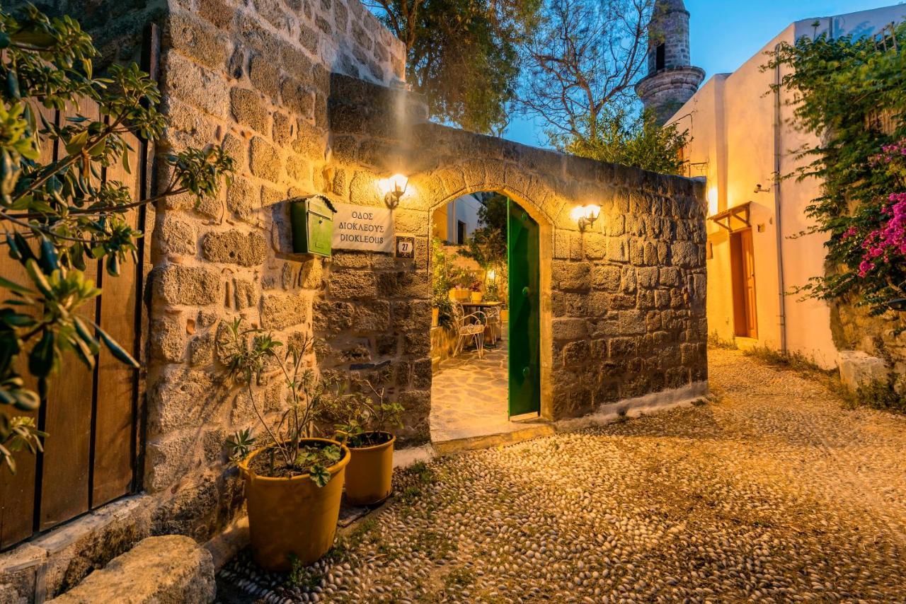 Apartament Secret Garden - Old Town Rhodes City Zewnętrze zdjęcie