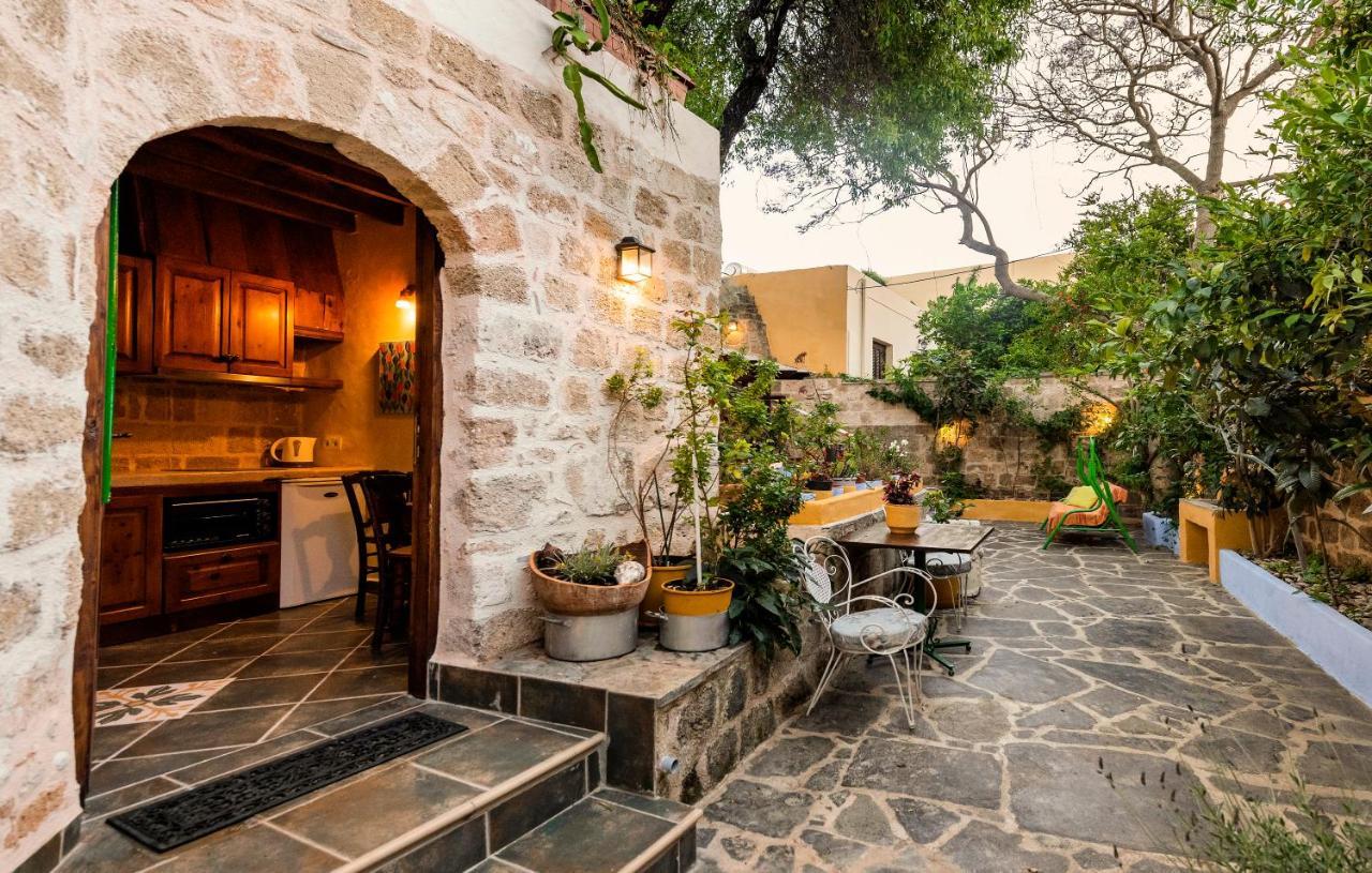 Apartament Secret Garden - Old Town Rhodes City Zewnętrze zdjęcie